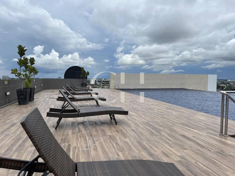 The Podium 3 Bedrooms At 7 Pax Kuching